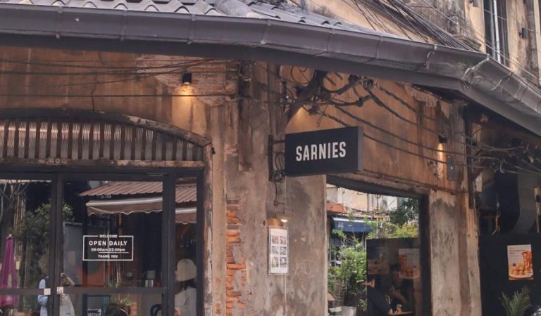 Sarnies Bangkok: A Slice of Singaporean Charm in the Heart of Thailand