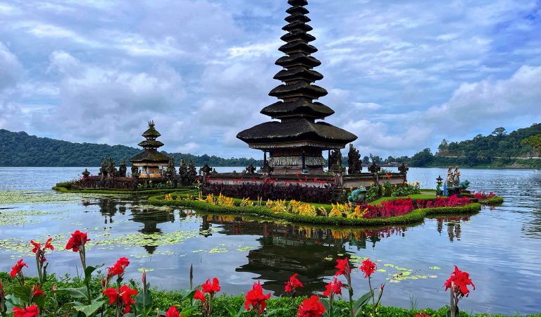 Exploring Bali’s Serene Gem: Pura Ulun Danu Bratan
