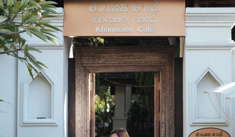 Khamsaen Cafe: A Tranquil Oasis of Flavor and Relaxation in Chiang Mai