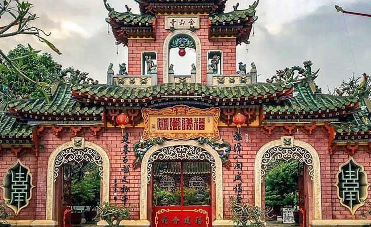 Quan Cong Temple: A Reverent Shrine to Valor and Wisdom in Hoi An